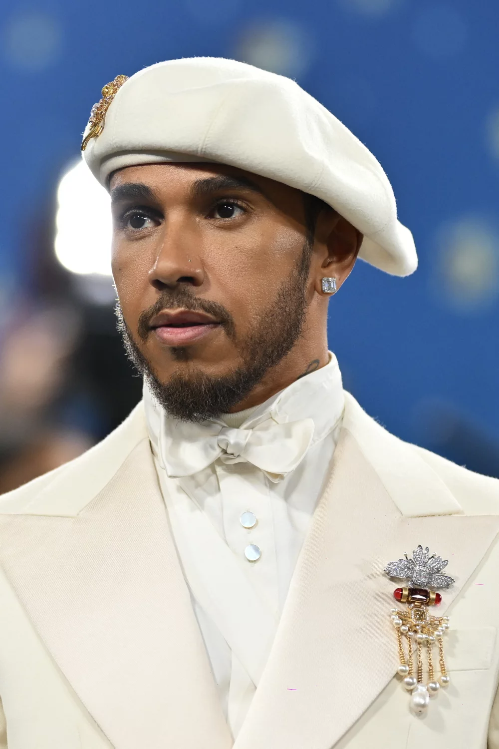 ดาวน์โหลด 18